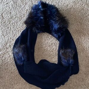 Elegant Navy Blue Faux Fur Scarf